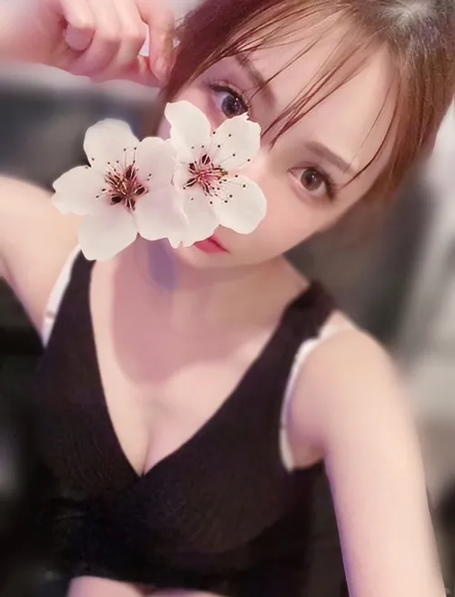 北見あいり〜S級の美貌｜新宿メンズエステ【SWEET MIST〜スイートミスト】 | 有名セラピスト多数在籍 至高のオイルマッサージ